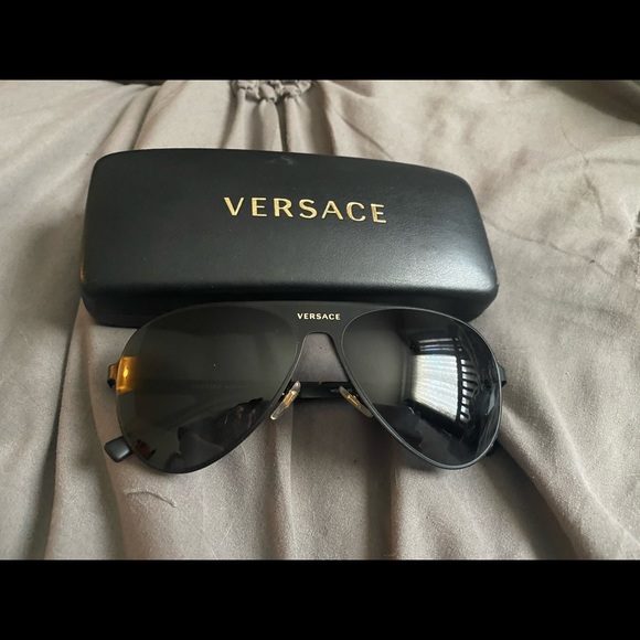 SOLD ❌❌ - Picture 2 of 9